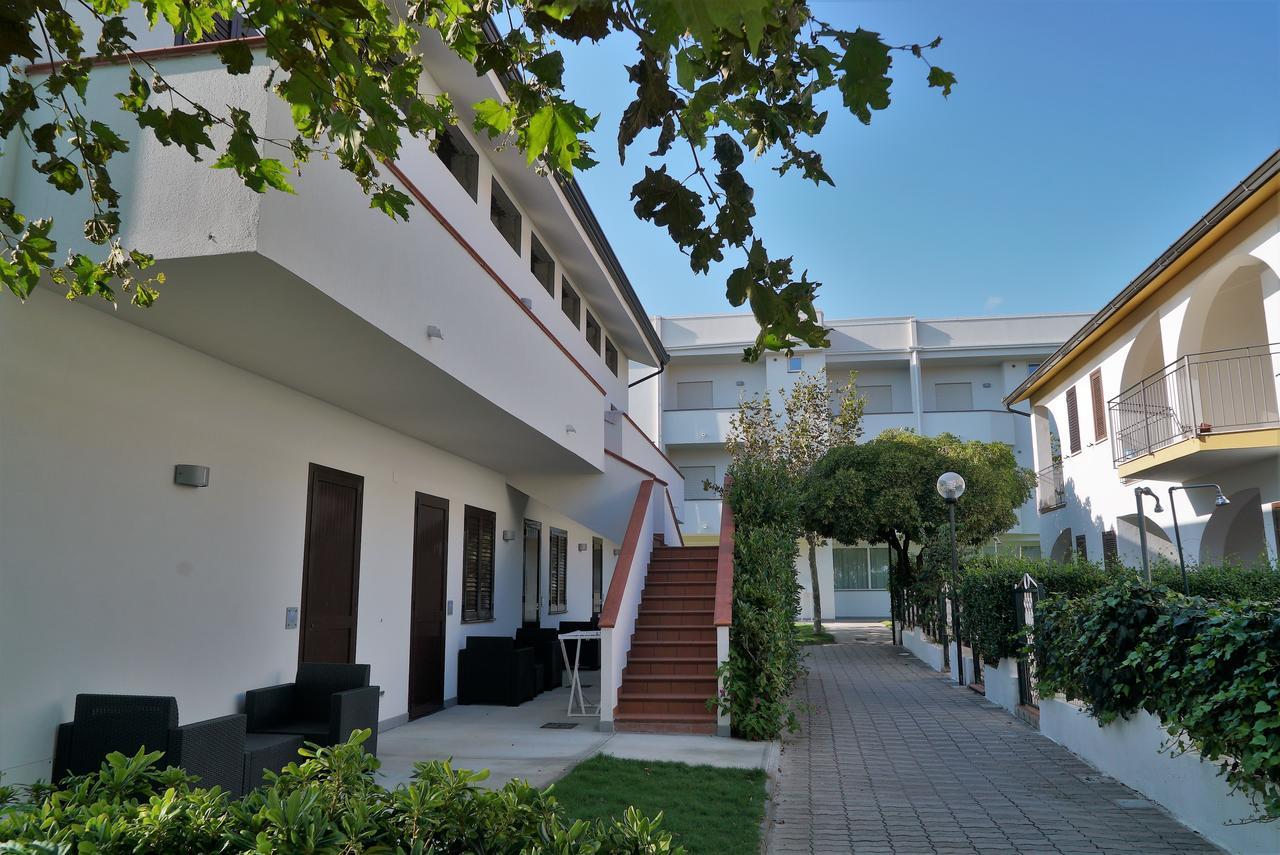 Primavera Club - Hotel Residence Santa Maria Del Cedro Exterior photo